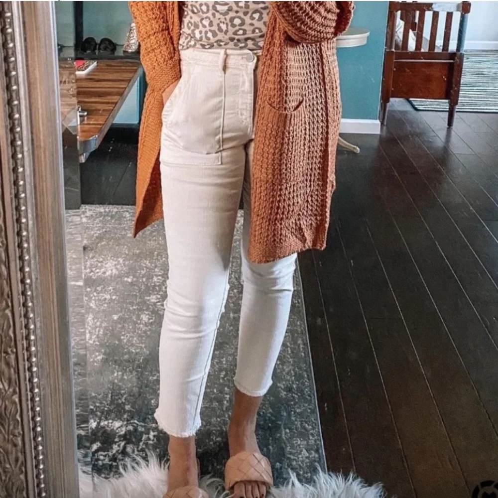 Ann Taylor Loft Cream Raw Hem High-rise Skinny Utility Pant Size 4P